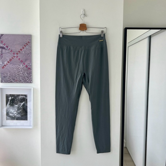 Whitney Simmons High Rise Leggings - Eucalyptus - Picture 3 of 8